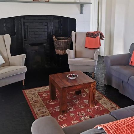 Corofin Lake Cottages Ngoại thất bức ảnh